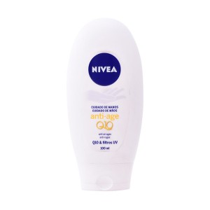Crème régénératrice anti-âge Q10 Plus Manos Nivea