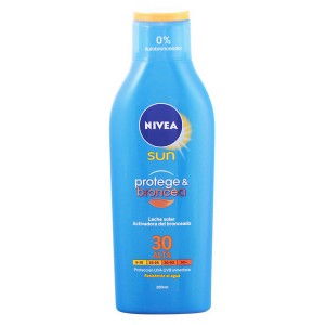 Lait solaire Protege & Broncea Nivea SPF 30 (200 ml)