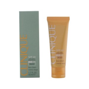 Écran solaire visage Clinique SPF 40 (50 ml)