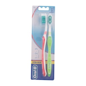 Brosse à Dents Shiny Clean Oral-B