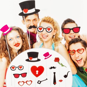 Accessoires Amusants pour Photos Romantiques (pack de 12)