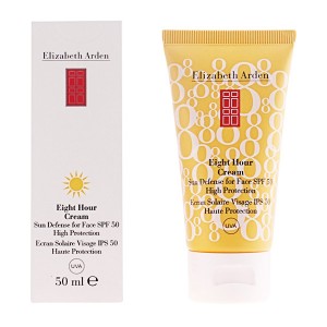 Émulsion solaire Eight Hour Elizabeth Arden